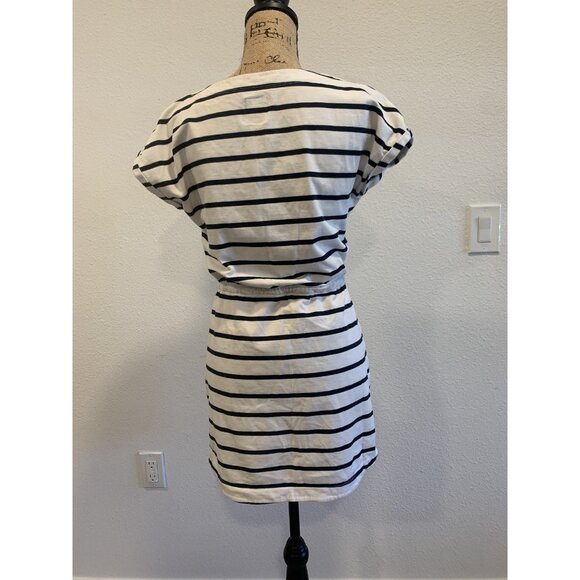 (D-100) Womens dress short sleeves size S, I’m limited edition just like you - Picture 4 of 6